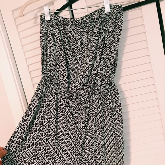 Forever 21 Other - Strapless romper Forever 21 Other - Strapless romper